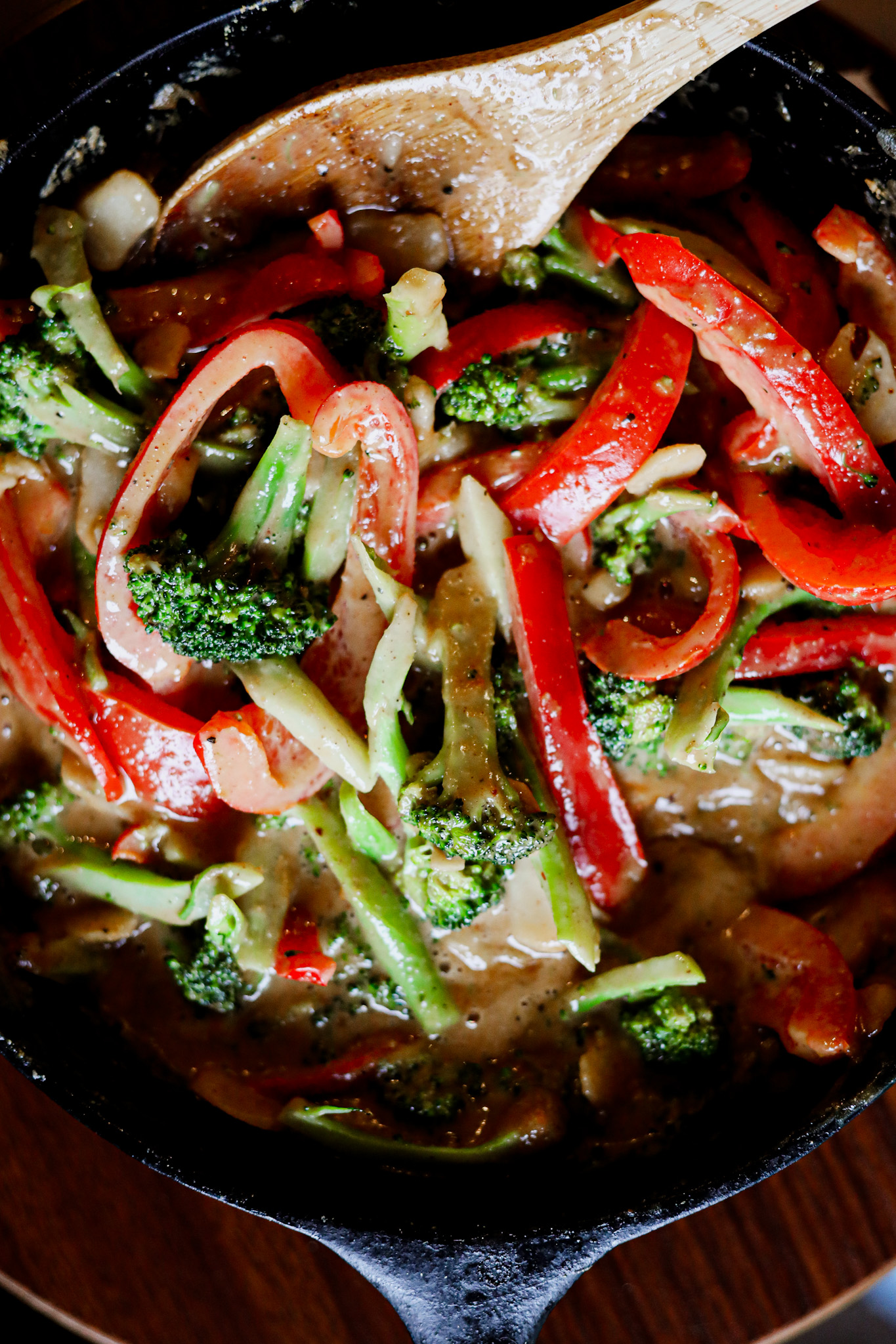 Peanut Broccoli Unrefined Baker